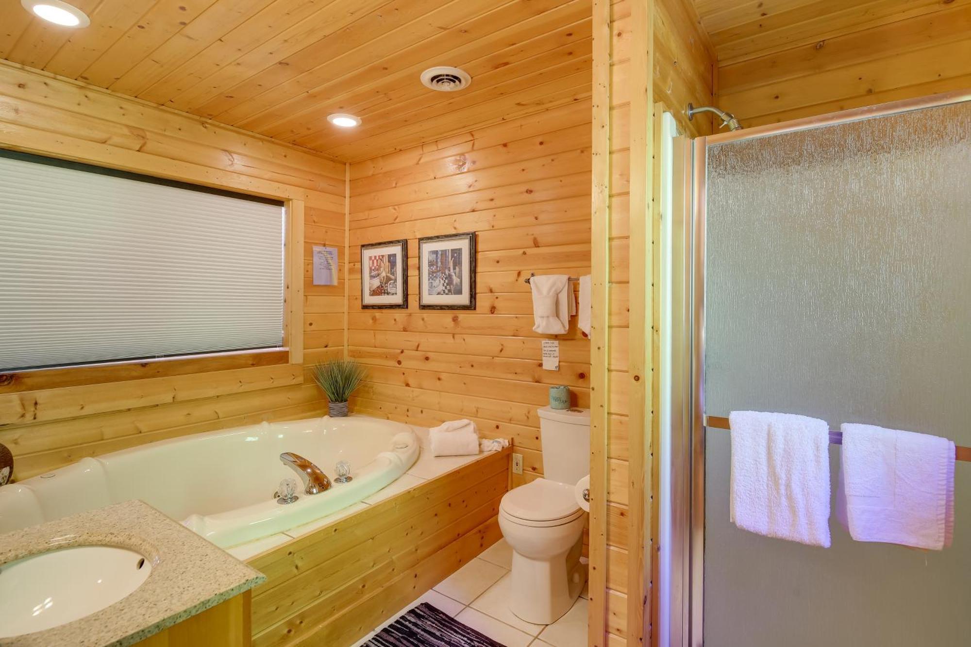 Secluded And Wooded Wears Valley Cabin With Fire Pit! Севьервилл Экстерьер фото