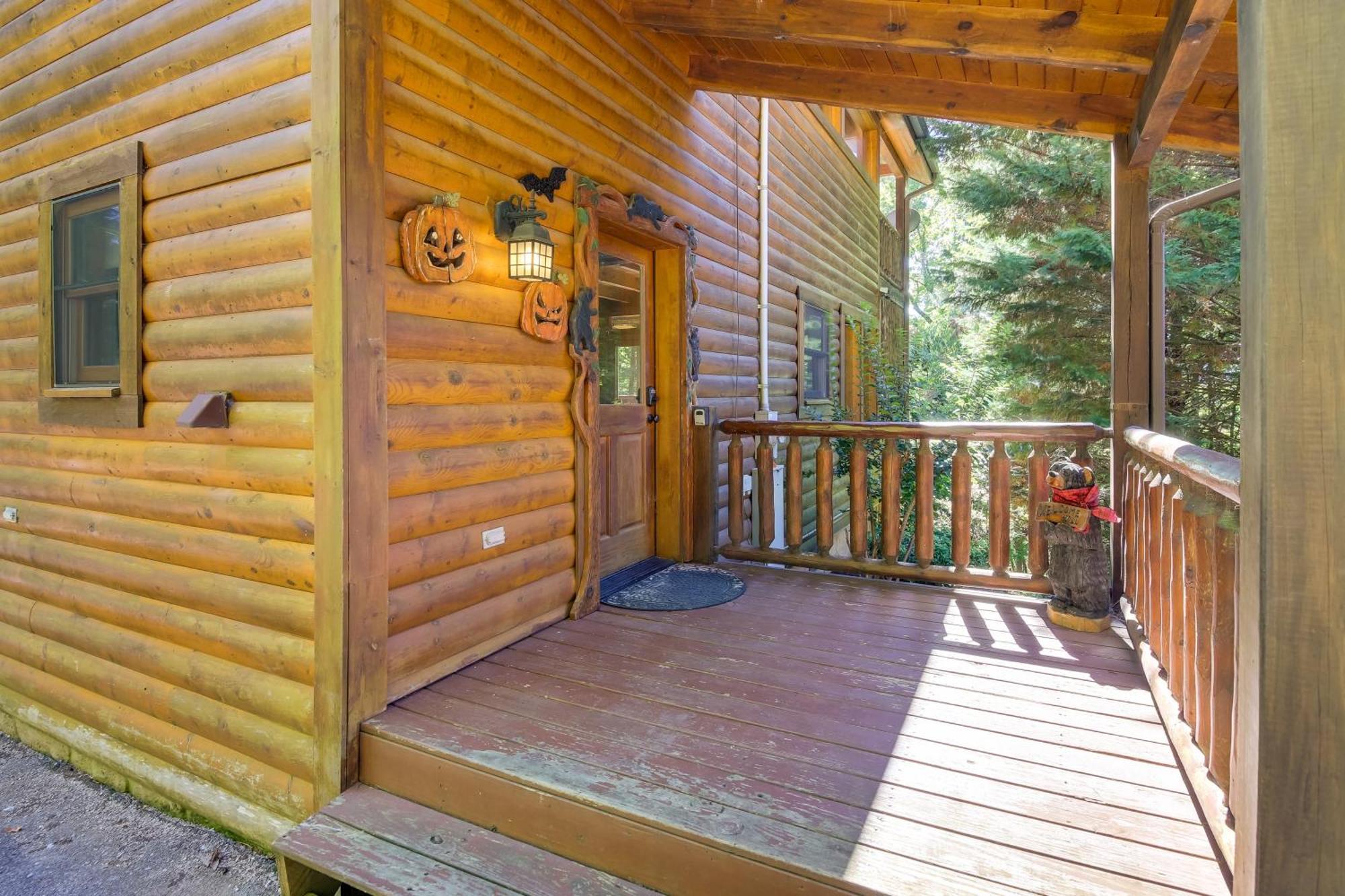 Secluded And Wooded Wears Valley Cabin With Fire Pit! Севьервилл Экстерьер фото